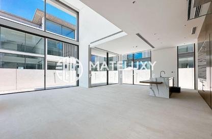Villa - 4 Bedrooms - 5 Bathrooms for rent in Nad Al Sheba Gardens Phase 2 - Nad Al Sheba 1 - Nad Al Sheba - Dubai Villa - 4 Bedrooms - 5 Bathrooms for rent in Nad Al Sheba Gardens Phase 2 - Nad Al Sheba 1 - Nad Al Sheba - Dubai