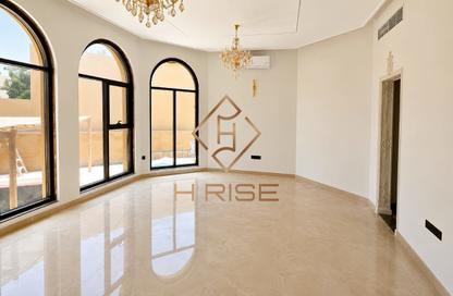 Villa - 6 Bedrooms - 7 Bathrooms for rent in Al Rashidiya - Dubai