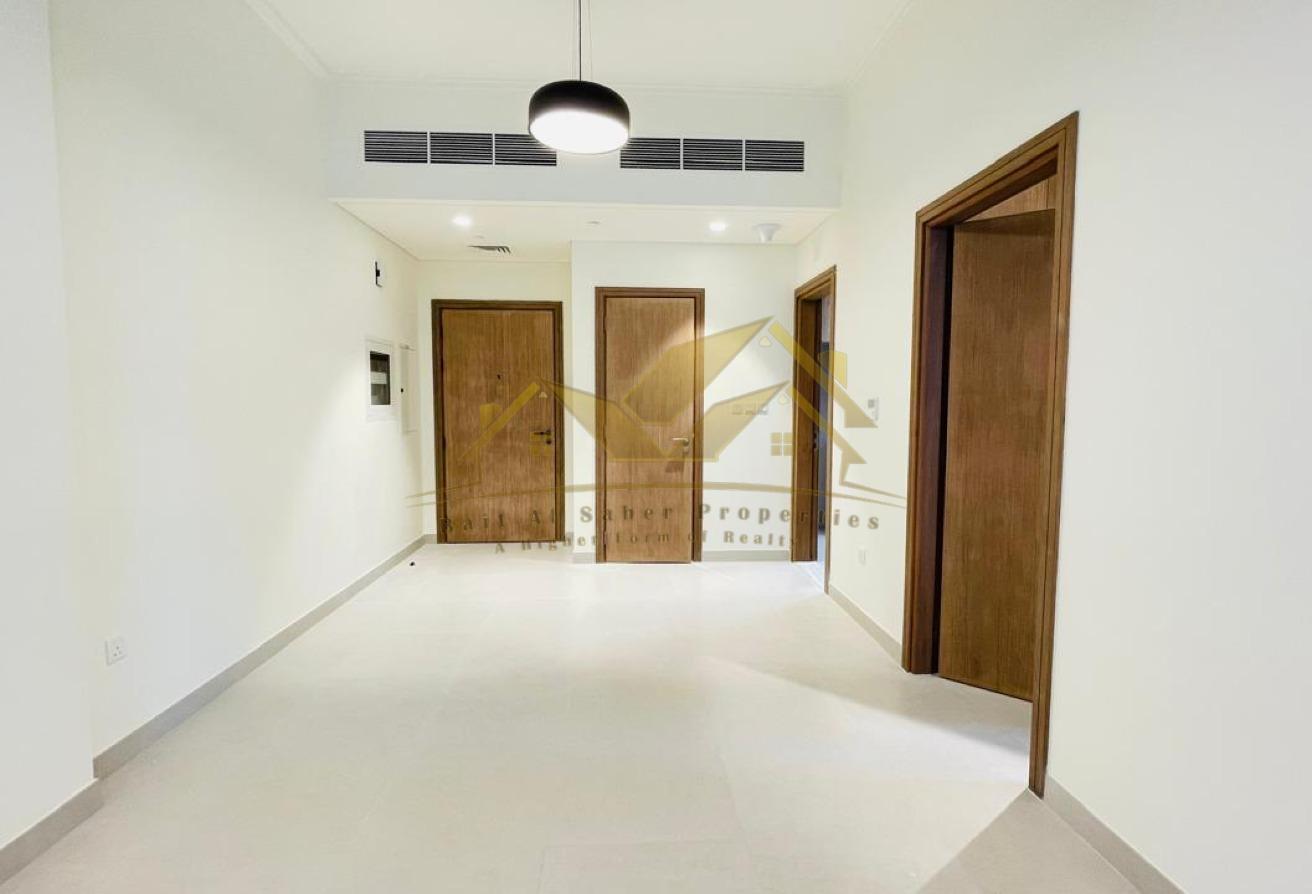 Beautiful 1 BHK | balcony | parking photo 4