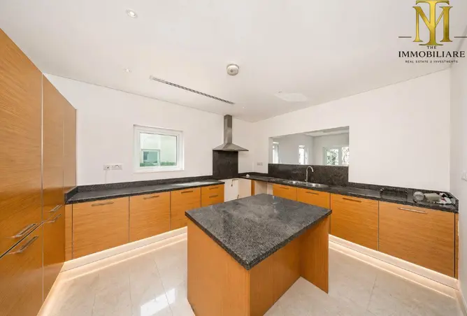 165598278 - Property Image 2