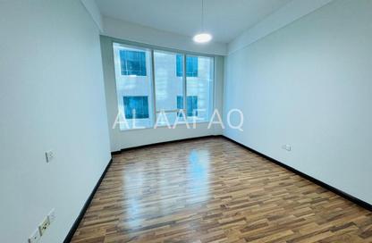 Apartment - 2 Bedrooms - 2 Bathrooms for rent in Blue Tower - Al Majaz 3 - Al Majaz - Sharjah