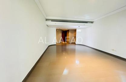 Apartment - 2 Bedrooms - 2 Bathrooms for rent in Blue Tower - Al Majaz 3 - Al Majaz - Sharjah