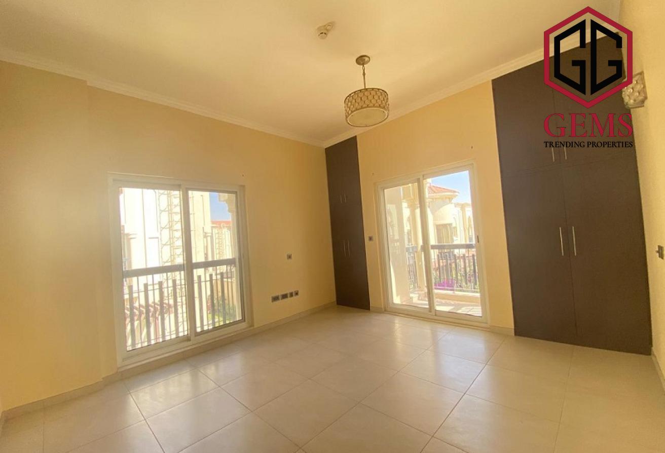 SPACIOUS | SWIMMING POOL | GYM | GARDEN | MAID photo 7