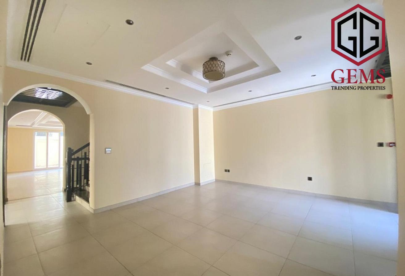 SPACIOUS | SWIMMING POOL | GYM | GARDEN | MAID photo 6