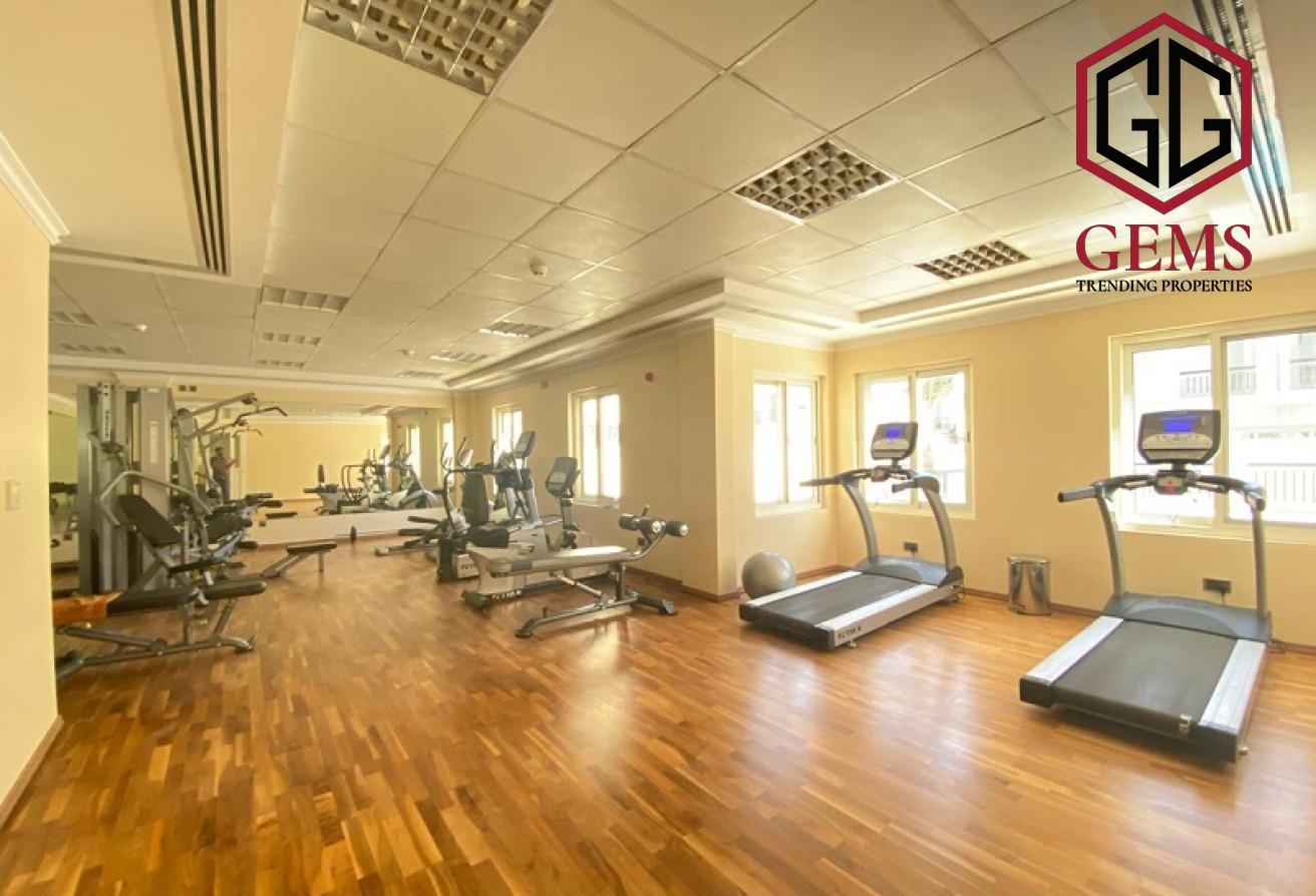 SPACIOUS | SWIMMING POOL | GYM | GARDEN | MAID photo 9