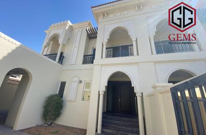Villa - 5 - 6 for rent in Umm Suqeim 1 Villas - Umm Suqeim 1 - Umm Suqeim - Dubai Villa - 5 - 6 for rent in Umm Suqeim 1 Villas - Umm Suqeim 1 - Umm Suqeim - Dubai