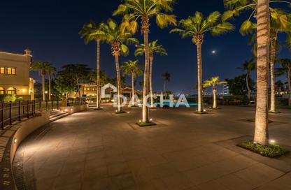 Villa - 4 - 5 for rent in Canal Cove Frond G - Canal Cove Villas - Palm Jumeirah - Dubai Villa - 4 - 5 for rent in Canal Cove Frond G - Canal Cove Villas - Palm Jumeirah - Dubai