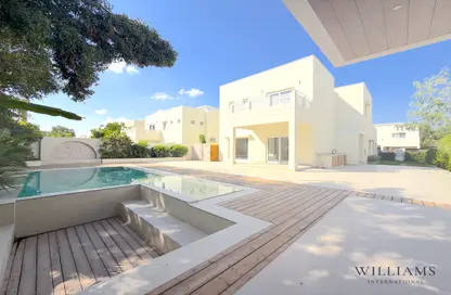 فيلا - 3 غرف نوم - 3 حمامات للبيع في ميدوز 9 - ميدوز - دبي