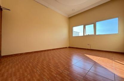 Staff Accommodation - Studio - 7+ Bathrooms for rent in M-20 - Mussafah Industrial Area - Mussafah - Abu Dhabi