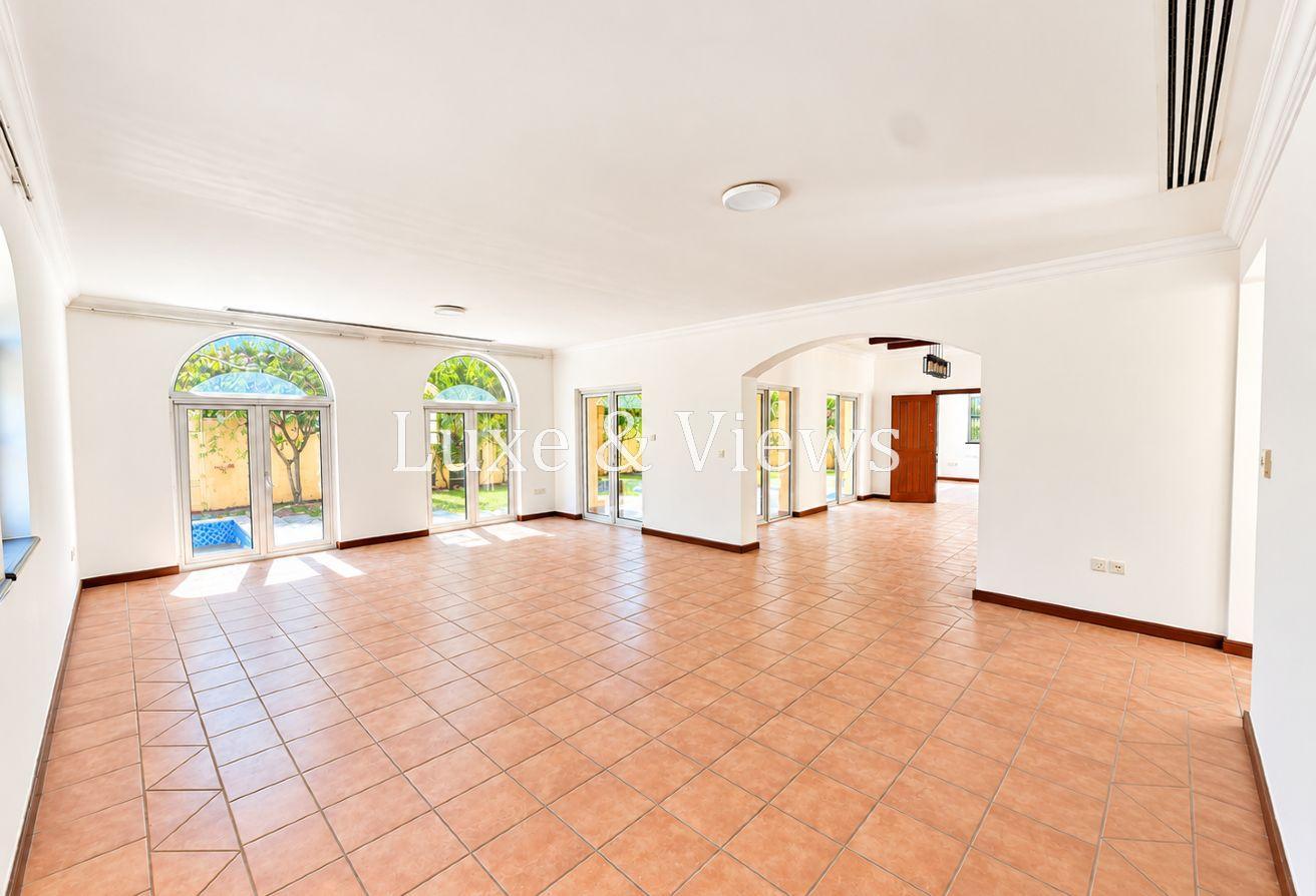 Valencia|5BR+Study|Pool|Vacant|Huge Plot|Park Next photo 4