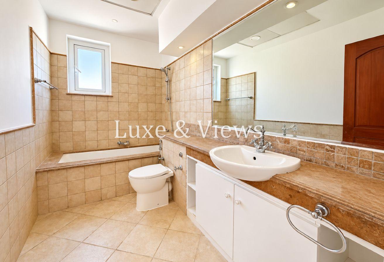 Valencia|5BR+Study|Pool|Vacant|Huge Plot|Park Next photo 13