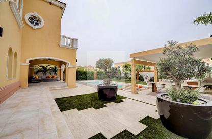 Villa - 6 Bedrooms - 6 Bathrooms for rent in Jumeirah Park - Dubai Villa - 6 Bedrooms - 6 Bathrooms for rent in Jumeirah Park - Dubai
