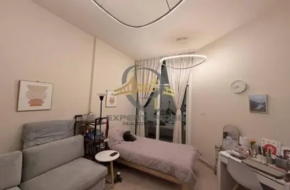 شقة - 1 حمام للبيع في عزيزي بلازا - الفرجان - دبي