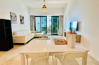 Apartment - 1 Bedroom - 2 Bathrooms for rent in Sheikh Zayed Road - Dubai