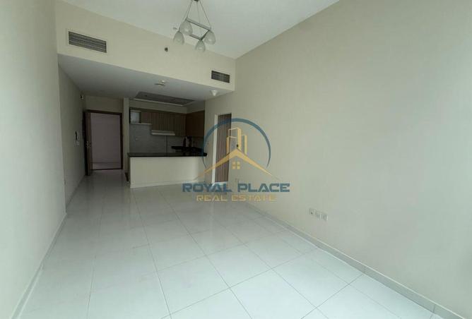 126105983 - Property Image 3