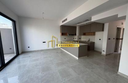 Apartment - 2 Bedrooms - 3 Bathrooms for rent in Falcon Island - Al Hamra Village - Ras Al Khaimah Apartment - 2 Bedrooms - 3 Bathrooms for rent in Falcon Island - Al Hamra Village - Ras Al Khaimah