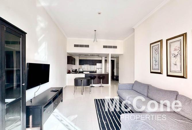 77799012 - Property Image 2