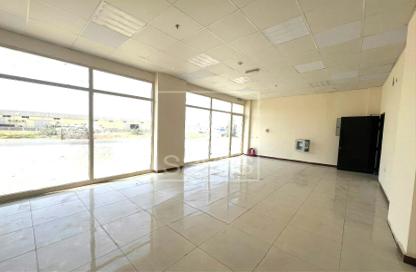 Warehouse - Studio for rent in Umm Dir - Umm Al Quwain