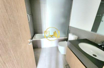Apartment - 3 Bedrooms - 4 Bathrooms for rent in Maryam Island - Al Khan - Sharjah