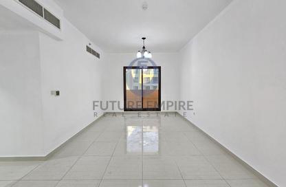 Apartment - 2 - 4 for rent in SHK Building - Al Jaddaf - Dubai Apartment - 2 - 4 for rent in SHK Building - Al Jaddaf - Dubai