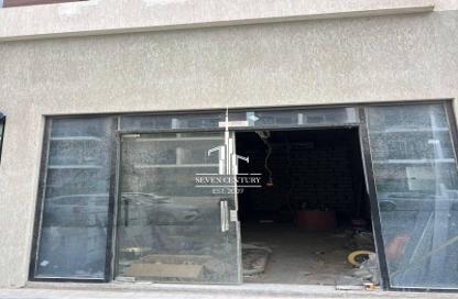 Shop - Studio for rent in Pantheon Elysee III - District 15 - Jumeirah Village Circle - Dubai