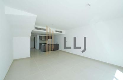Villa - 3 Bedrooms - 4 Bathrooms for rent in Contemporary Style - Al Reef Villas - Al Reef - Abu Dhabi