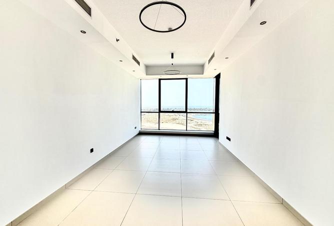 93138924 - Property Image 2