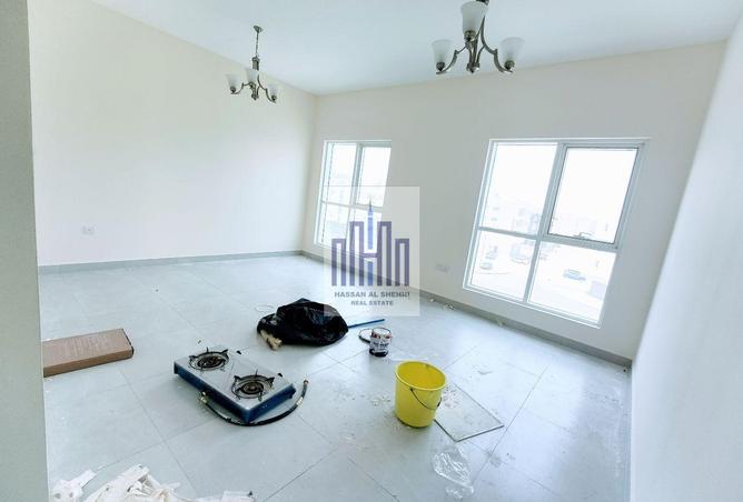 81112484 - Property Image 3