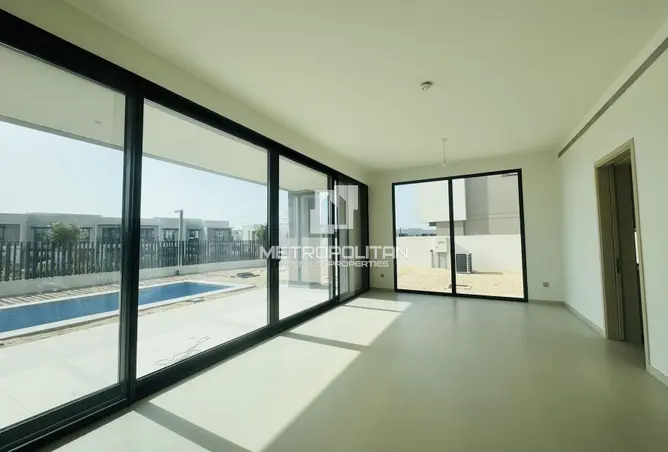 145958348 - Property Image 2