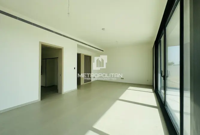 145958348 - Property Image 3