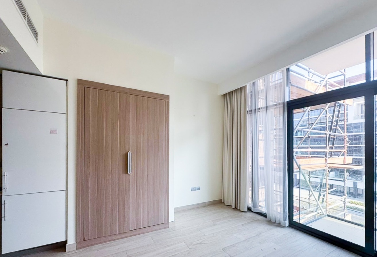 Studio apartment in Azizi Riviera 16, Meydan: 5