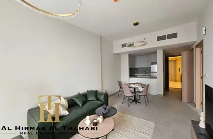 شقة - غرفة نوم - 2 حمامات للايجار في نيفا رزيدنسز - منطقة 16 - قرية جميرا الدائرية - دبي