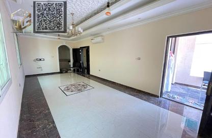 Villa - 5 - 7 for sale in Al Mowaihat 2 - Al Mowaihat - Ajman