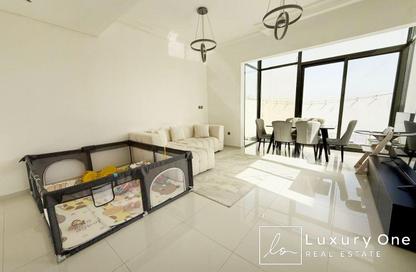 Apartment - 3 Bedrooms - 4 Bathrooms for sale in Aurum Villas - Claret - Damac Hills 2 - Dubai