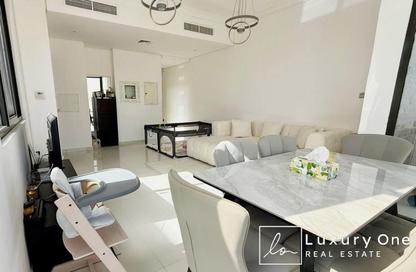 Apartment - 3 Bedrooms - 4 Bathrooms for sale in Aurum Villas - Claret - Damac Hills 2 - Dubai