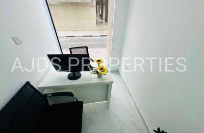 Office Space - 1 Bedroom - 1 Bathroom for rent in Reem Residency - Al Karama - Dubai