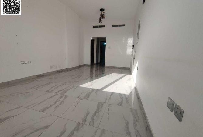 90494287 - Property Image 2
