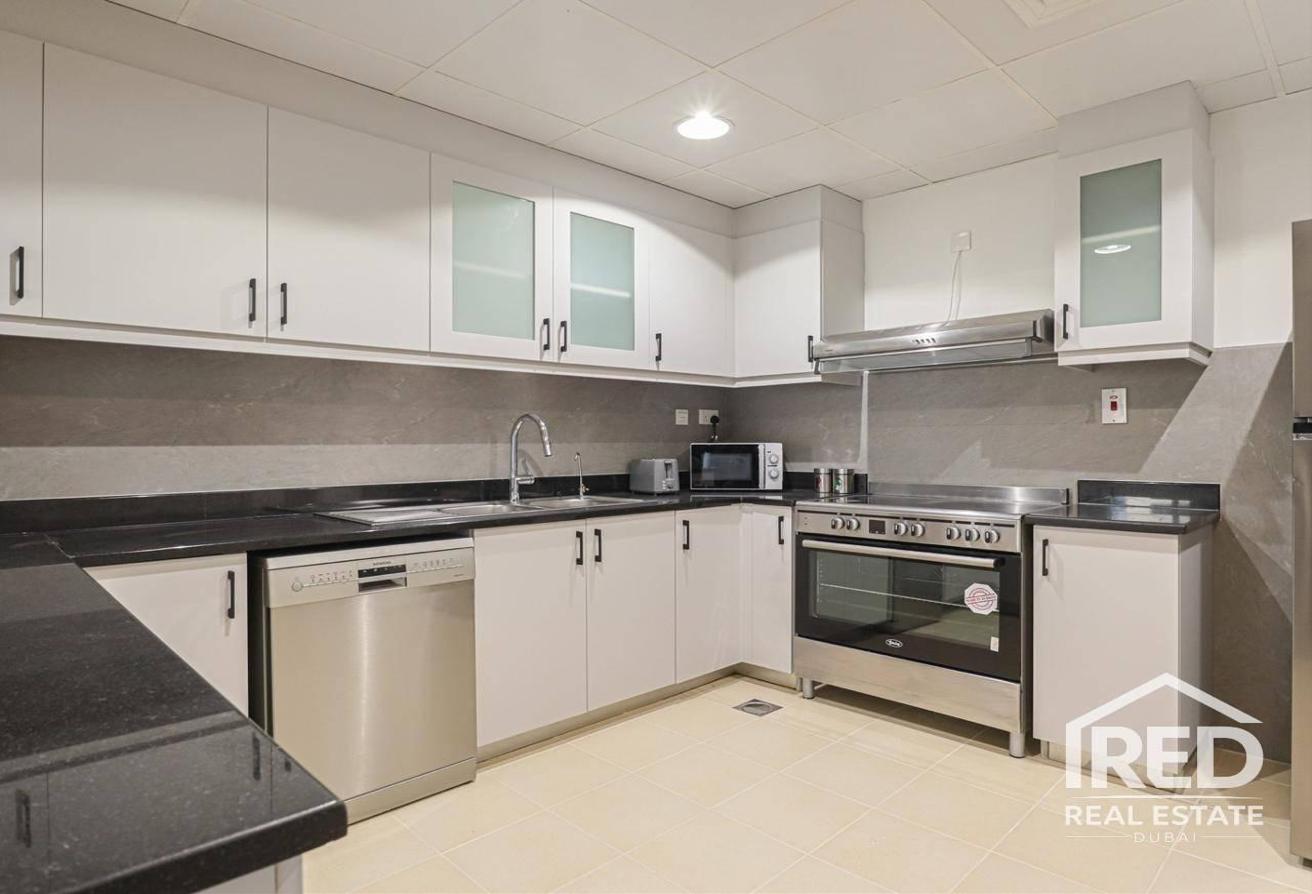 Vacant End of Nov.| Full Sea View| Luxury Upgraded photo 15