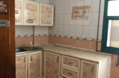 شقة - غرفة نوم - 1 حمام للايجار في النباعة - الشارقة