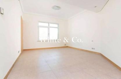 Apartment - 3 Bedrooms - 4 Bathrooms for sale in Al Dabas - Shoreline Apartments - Palm Jumeirah - Dubai