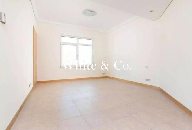 121986831 - Property Image 2