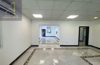 Half Floor - 3 - 4 for rent in Al Darari - Mughaidir - Sharjah