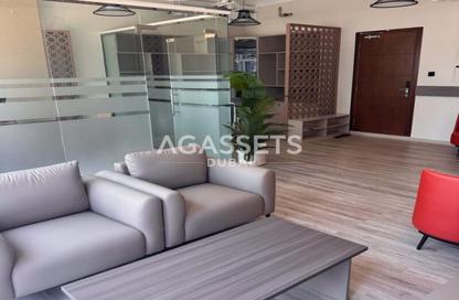 Office Space - Studio - 1 Bathroom for rent in The Burlington - Business Bay - Dubai