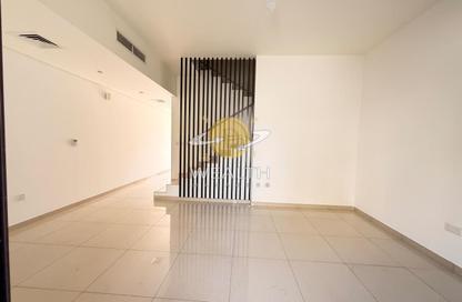Townhouse - 2 Bedrooms - 4 Bathrooms for rent in Nasma Residence - Al Tai - Sharjah