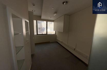 Office Space - Studio - 2 for rent in Silver Home Building - Hor Al Anz - Deira - Dubai Office Space - Studio - 2 for rent in Silver Home Building - Hor Al Anz - Deira - Dubai