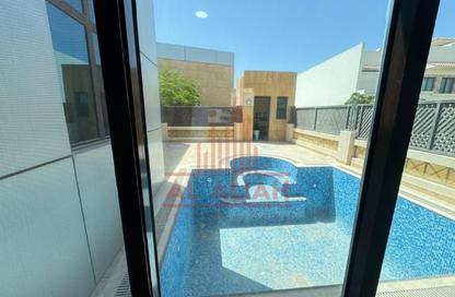 Apartment - 3 - 4 for rent in Al Khalidiya - Abu Dhabi