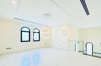 Villa - 3 Bedrooms - 4 Bathrooms for rent in District 7 - Jumeirah Park - Dubai