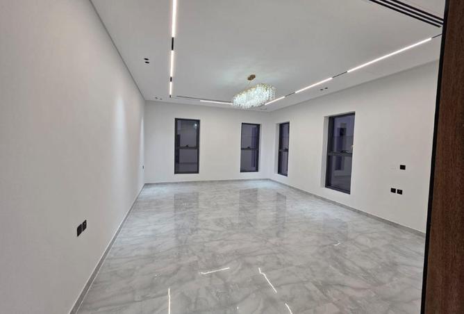 112278818 - Property Image 2