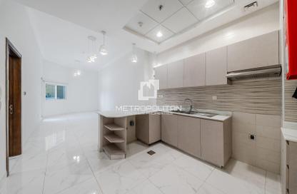 Apartment - 1 Bedroom - 2 Bathrooms for rent in La Plage 2 - Jumeira Beach Road - Jumeirah - Dubai Apartment - 1 Bedroom - 2 Bathrooms for rent in La Plage 2 - Jumeira Beach Road - Jumeirah - Dubai