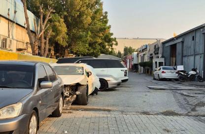 Warehouse - Studio - 1 Bathroom for rent in Al Quoz Industrial Area 1 - Al Quoz Industrial Area - Al Quoz - Dubai